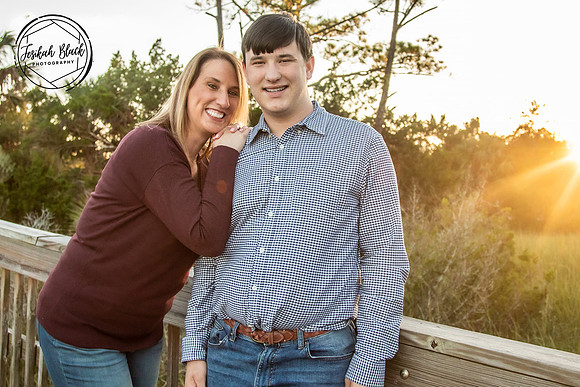 Senior & Mom